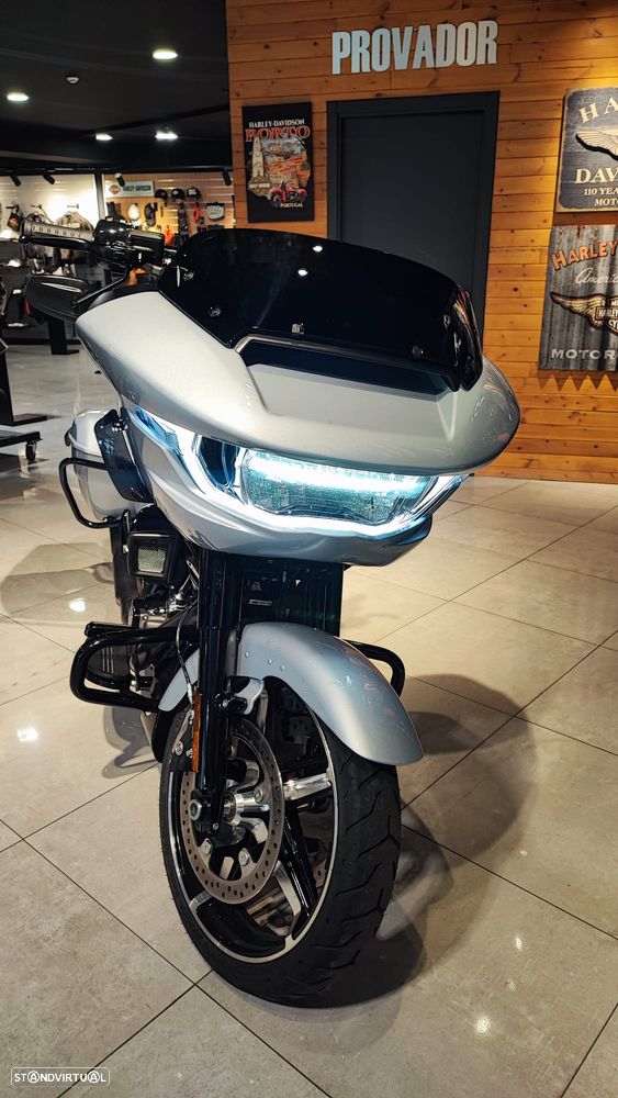 Harley-Davidson Road Glide - 9