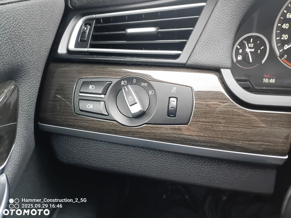 BMW Seria 7 730d xDrive - 18
