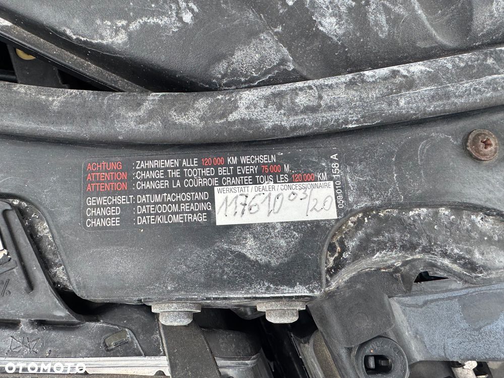 Audi A4 Limousine - 8