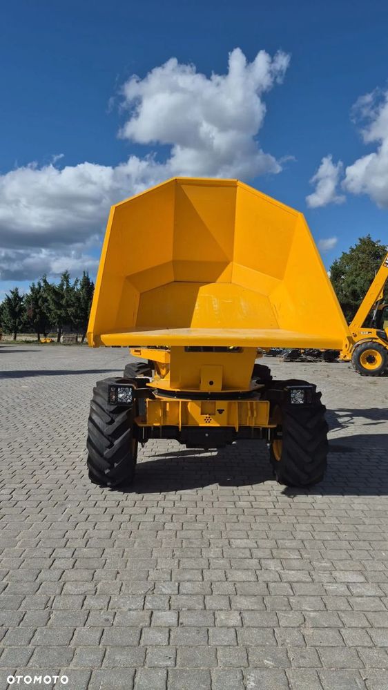 JCB Wozidło 6T-2 - 3