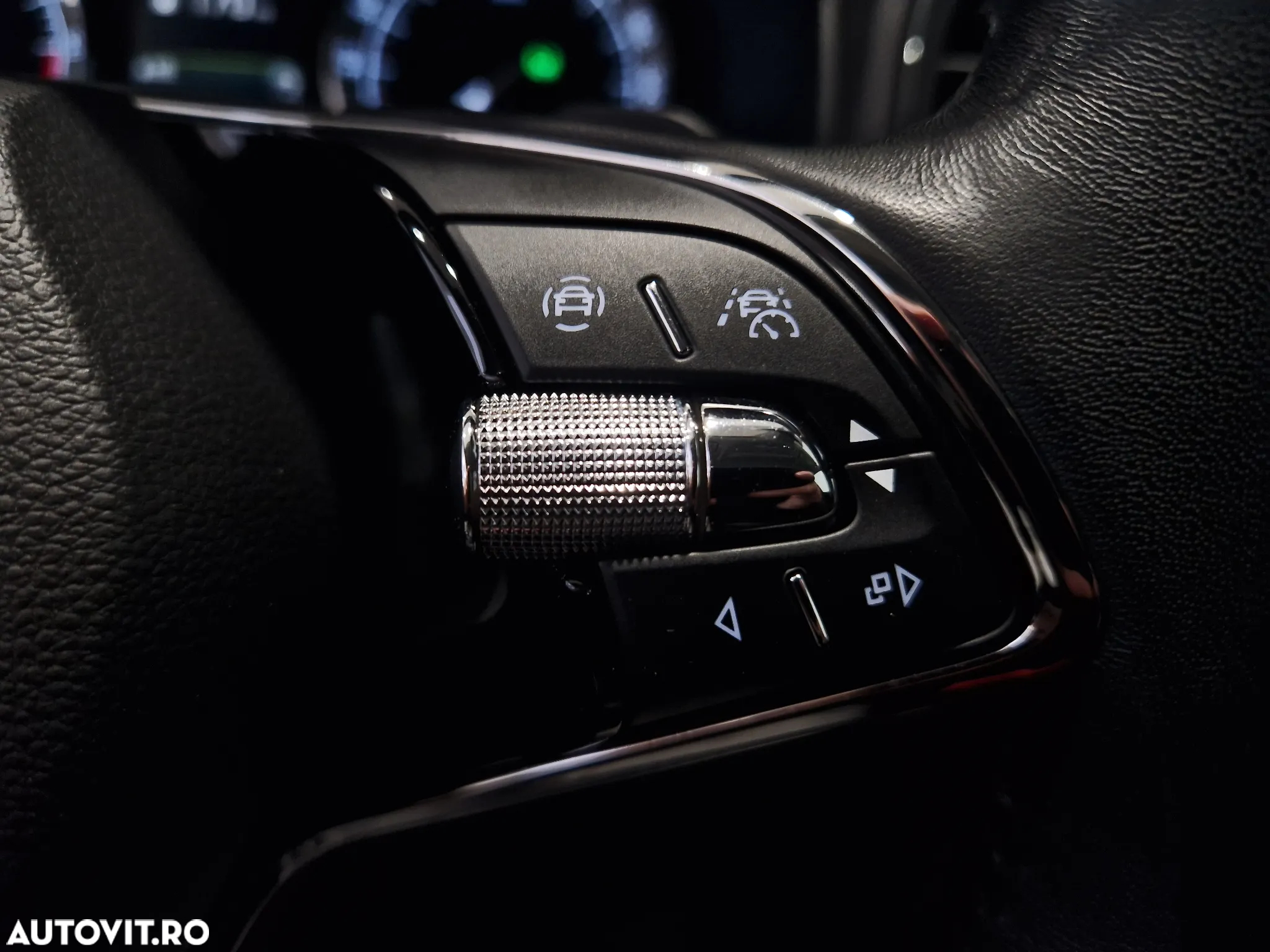 Skoda Karoq 2.0 TDI DSG Ambition - 19