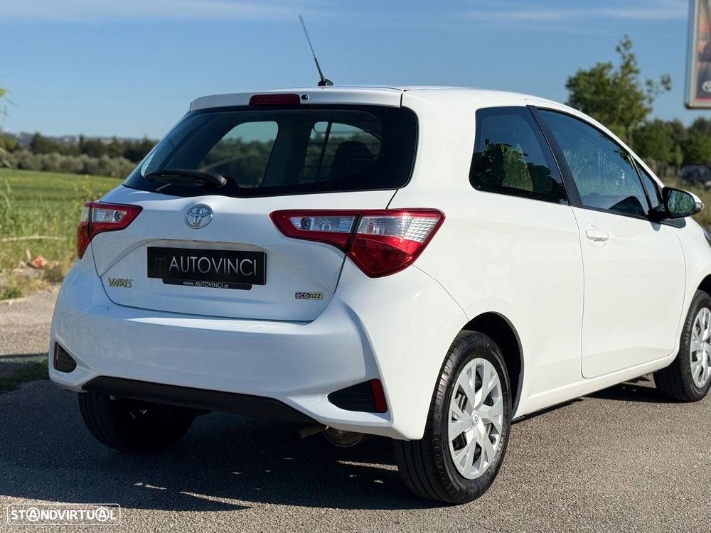 Toyota Yaris Bizz - 12