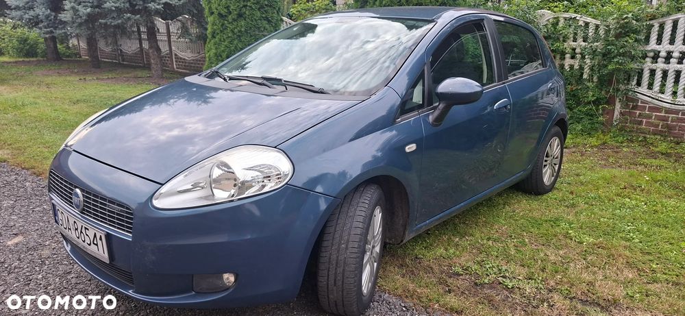 Fiat Grande Punto - 1