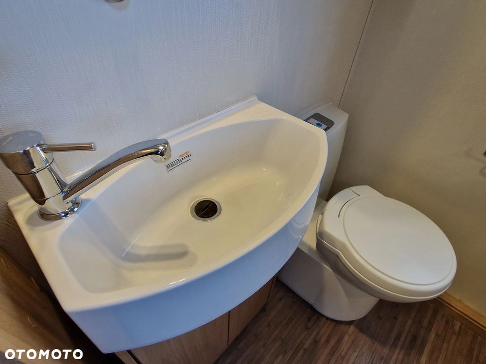 Elddis Chatsworth - 17