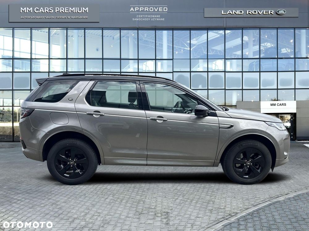 Land Rover Discovery Sport - 8