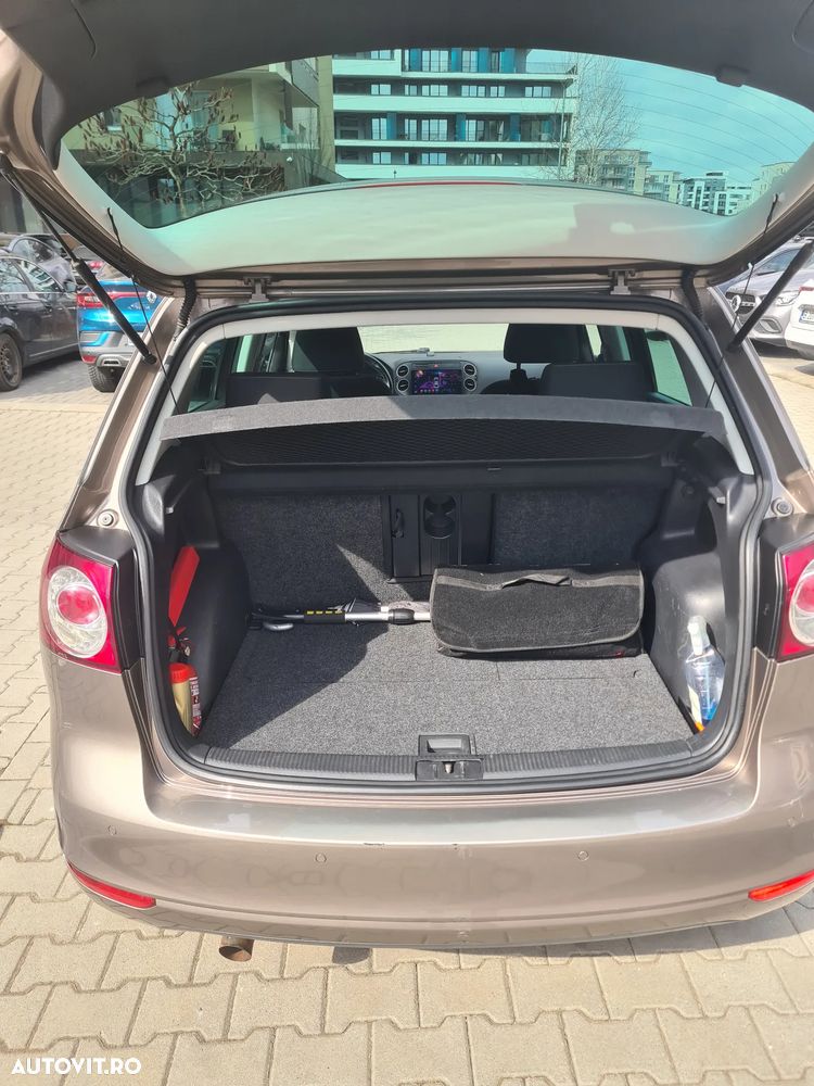 Volkswagen Golf Plus 1.2 TSI DSG Style - 11