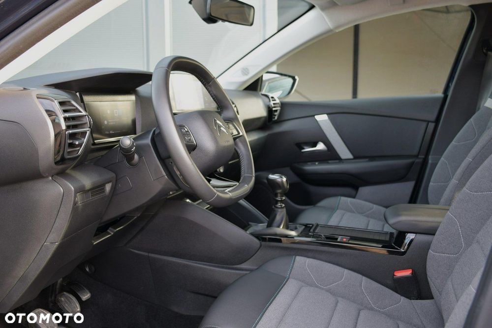 Citroën C4 1.2 PureTech Shine S&S - 18