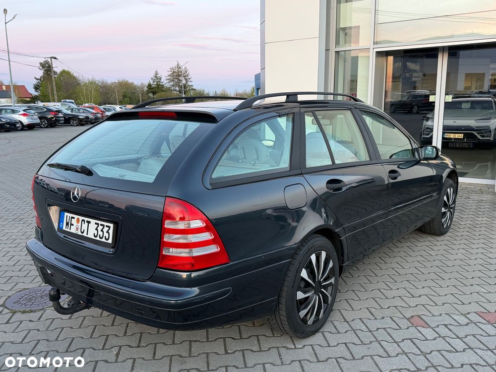 Mercedes-Benz Klasa C 180 Kompressor Automatik Avantgarde - 11