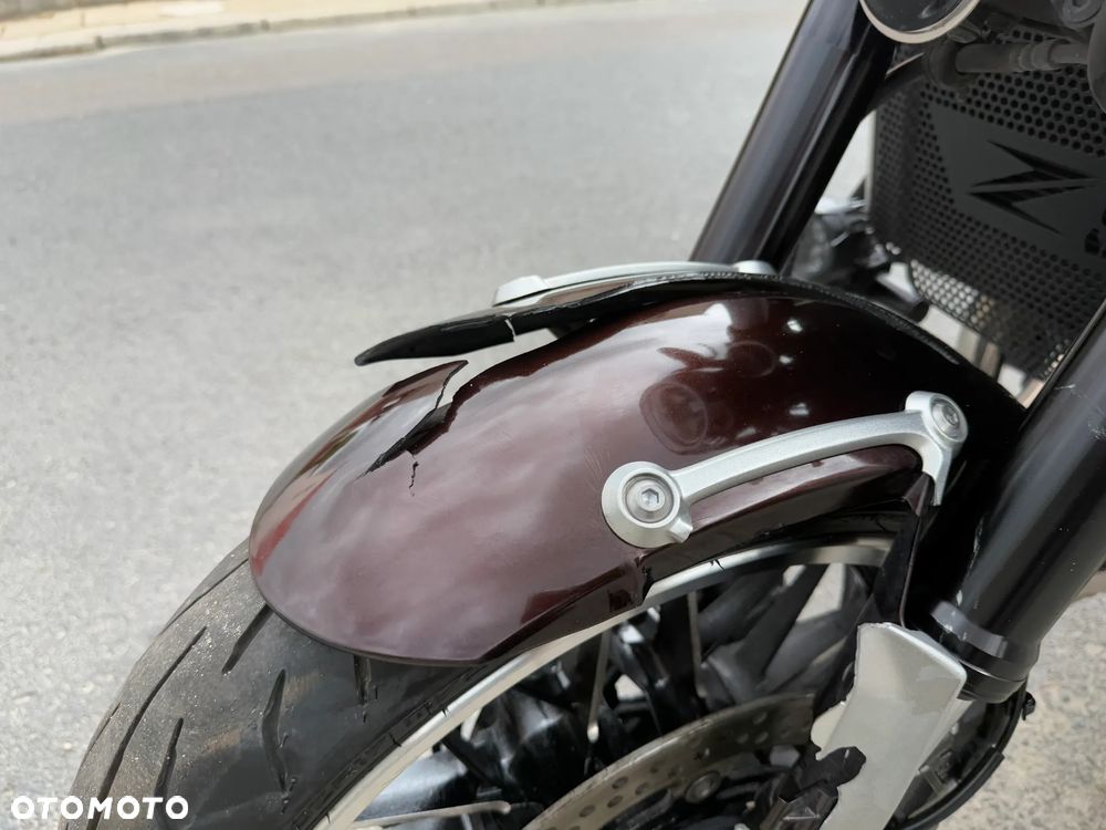 Kawasaki Z 900 RS - 14