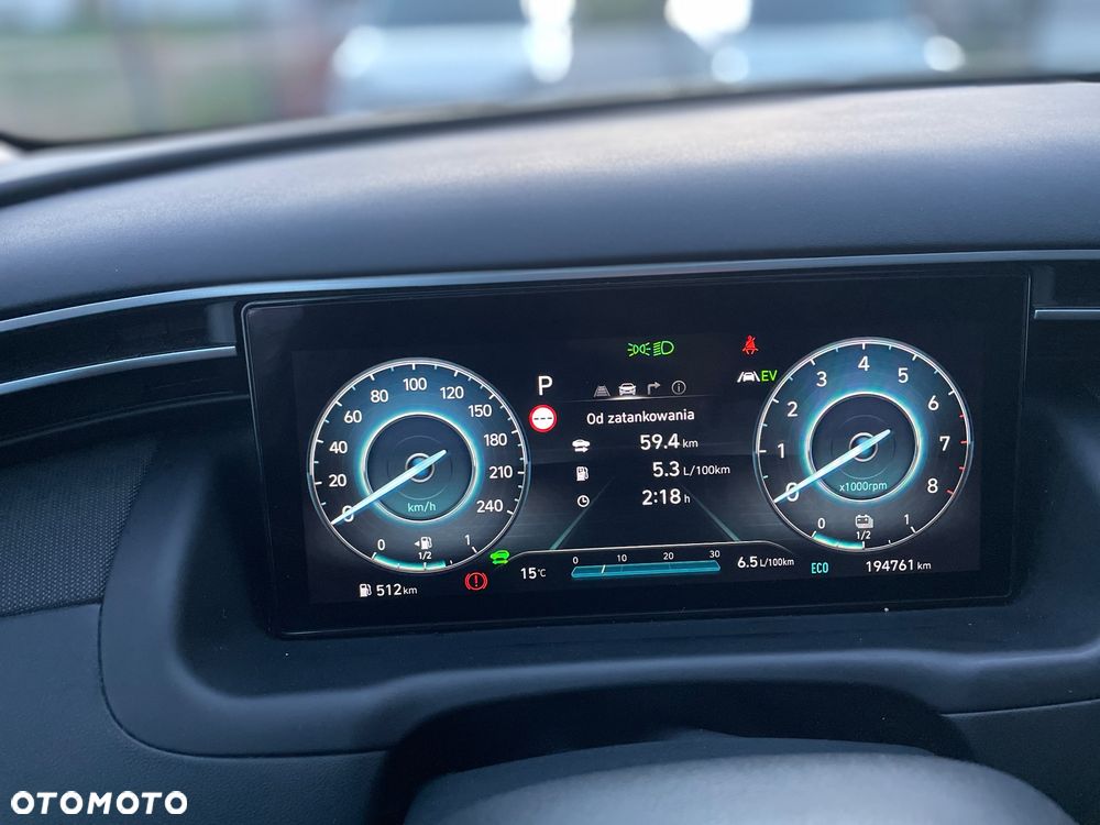 Hyundai Tucson 1.6 T-GDi HEV Executive 2WD - 19