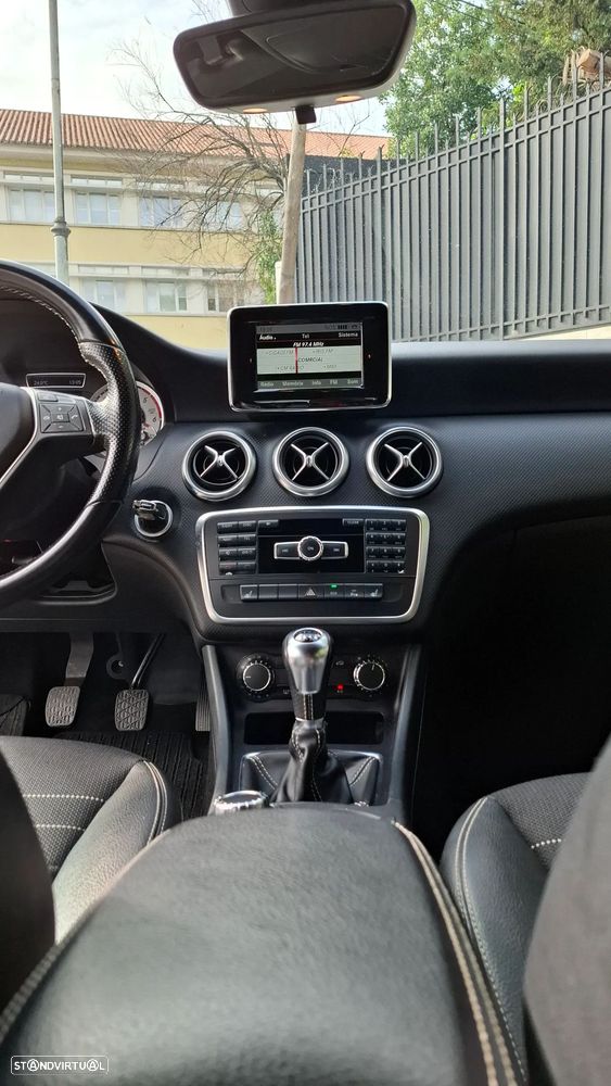 Mercedes-Benz A 180 CDI (BlueEFFICIENCY) Urban - 15
