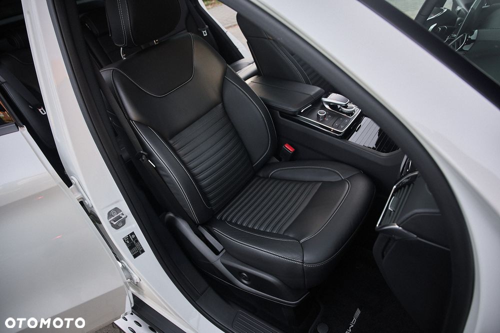 Mercedes-Benz GLE - 22