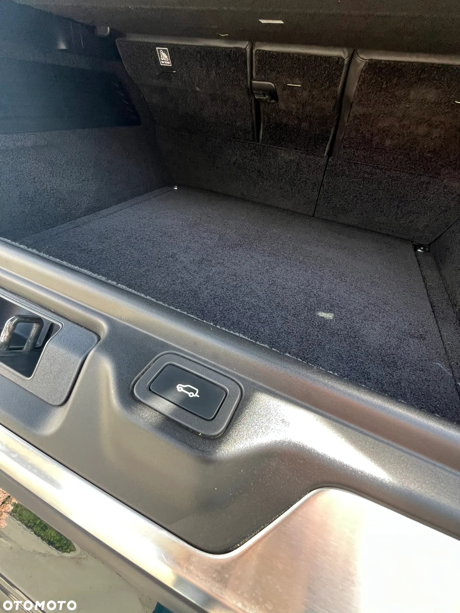 Land Rover Range Rover - 16