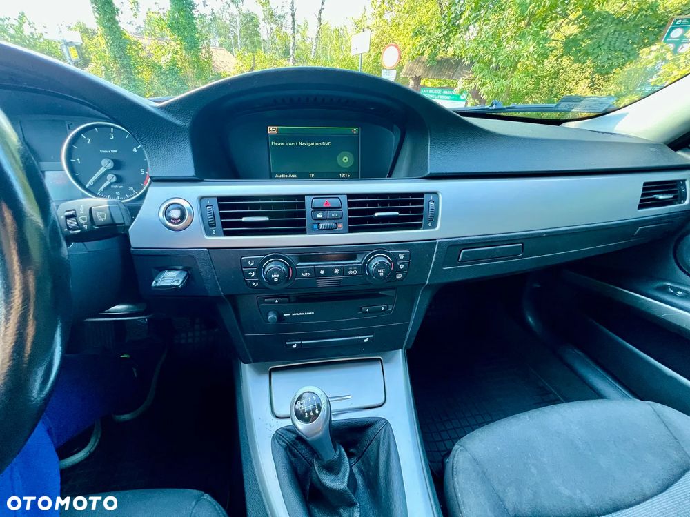 BMW Seria 3 320d - 13