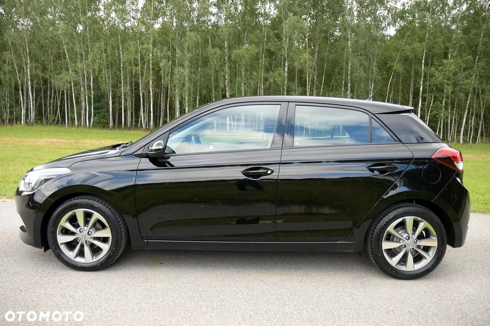 Hyundai i20 1.2 Passion - 4