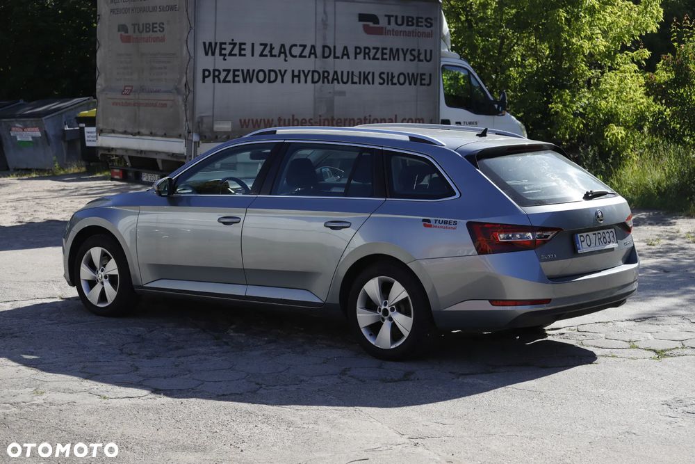 Skoda Superb 2.0 TDI Style DSG - 5
