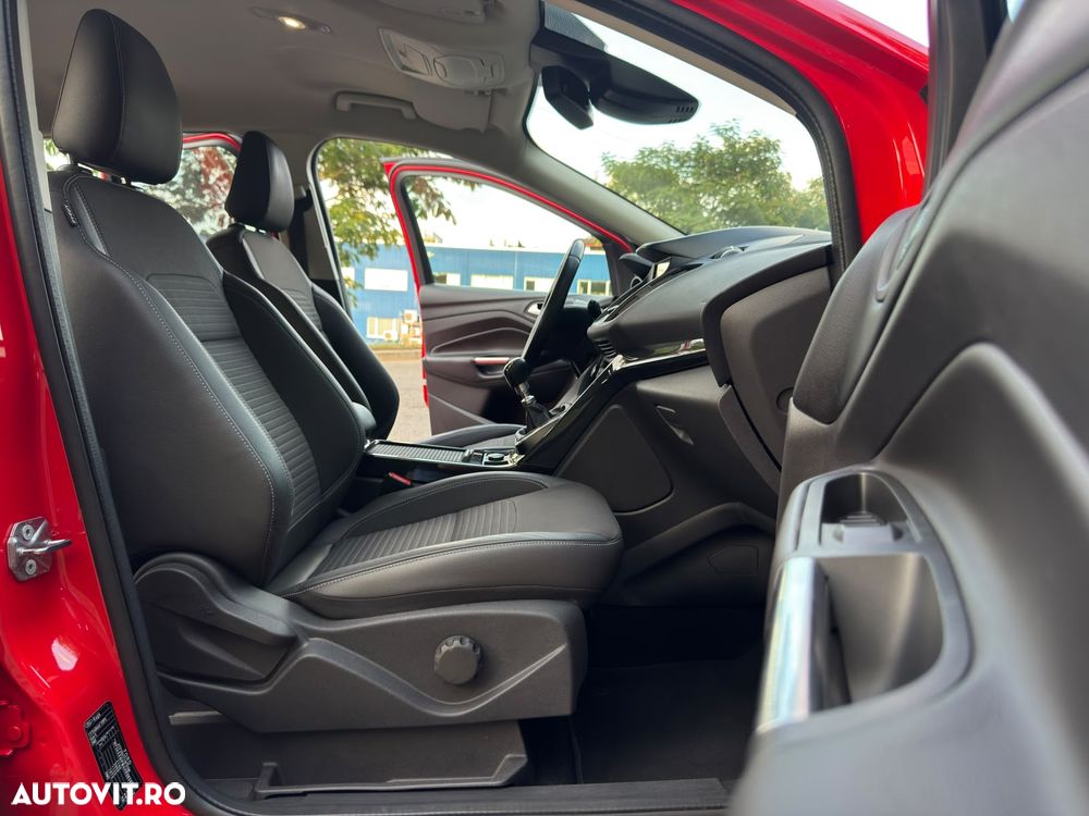 Ford Kuga 1.5 EcoBoost 2WD Trend - 34