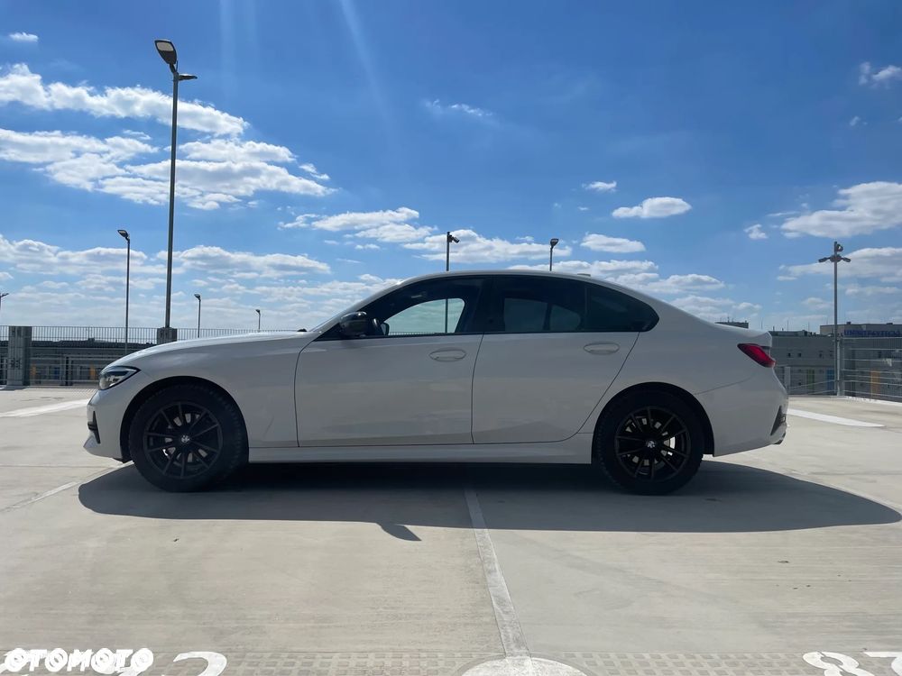 BMW Seria 3 320i xDrive Sport Line sport - 5