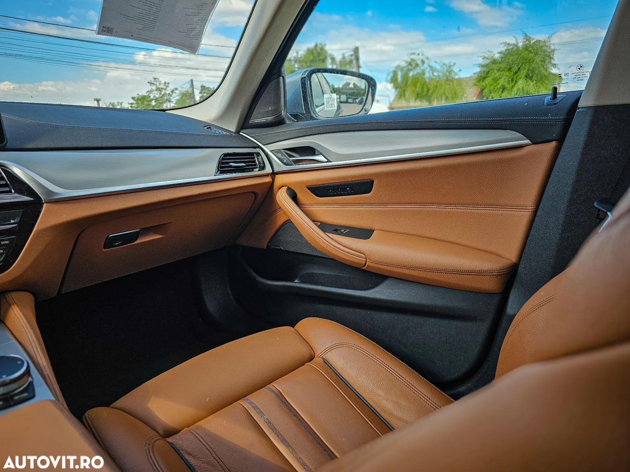 BMW Seria 5 520d xDrive Touring Aut. Luxury Line - 24