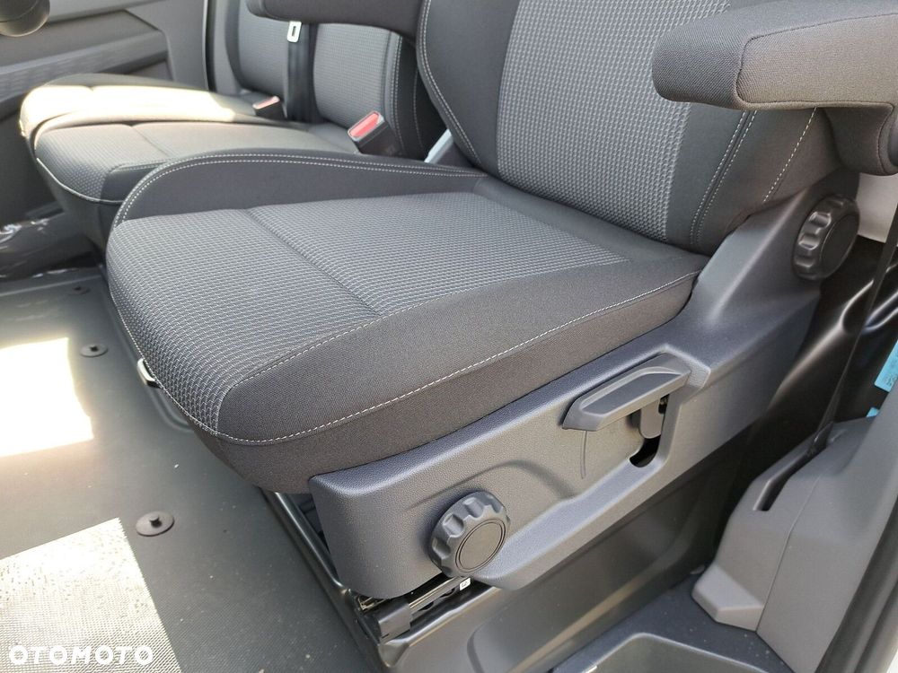 Volkswagen Transporter Furgon L2 TDI automat / leasing 104,9% - 13