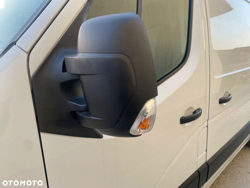 Renault Master 2.3dci L2H2 - 27
