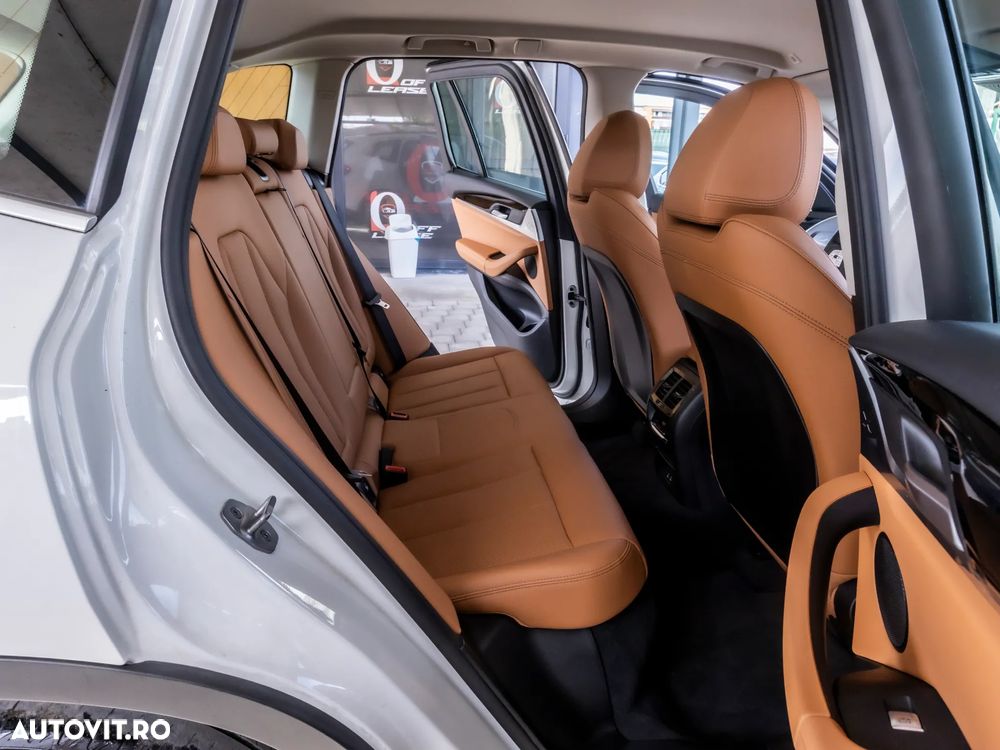 BMW X3 xDrive30e AT PHEV - 6