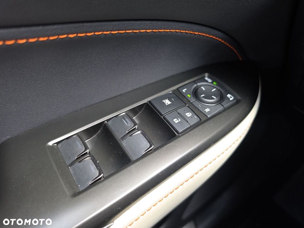 Lexus NX - 16