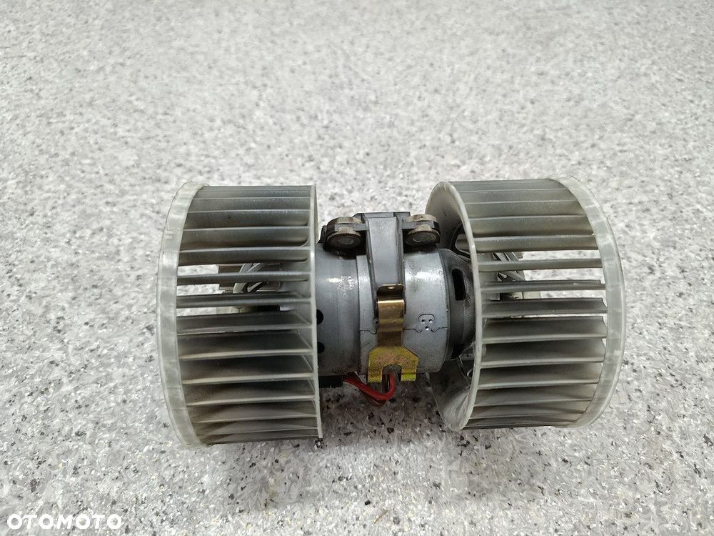 WENTYLATOR NAWIEWU, DMUCHAWA BMW 3 E46 FL C5204 BEHR 1.8 16V 316i - 1
