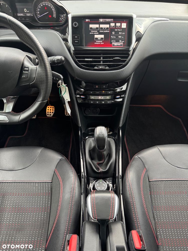 Peugeot 2008 - 34