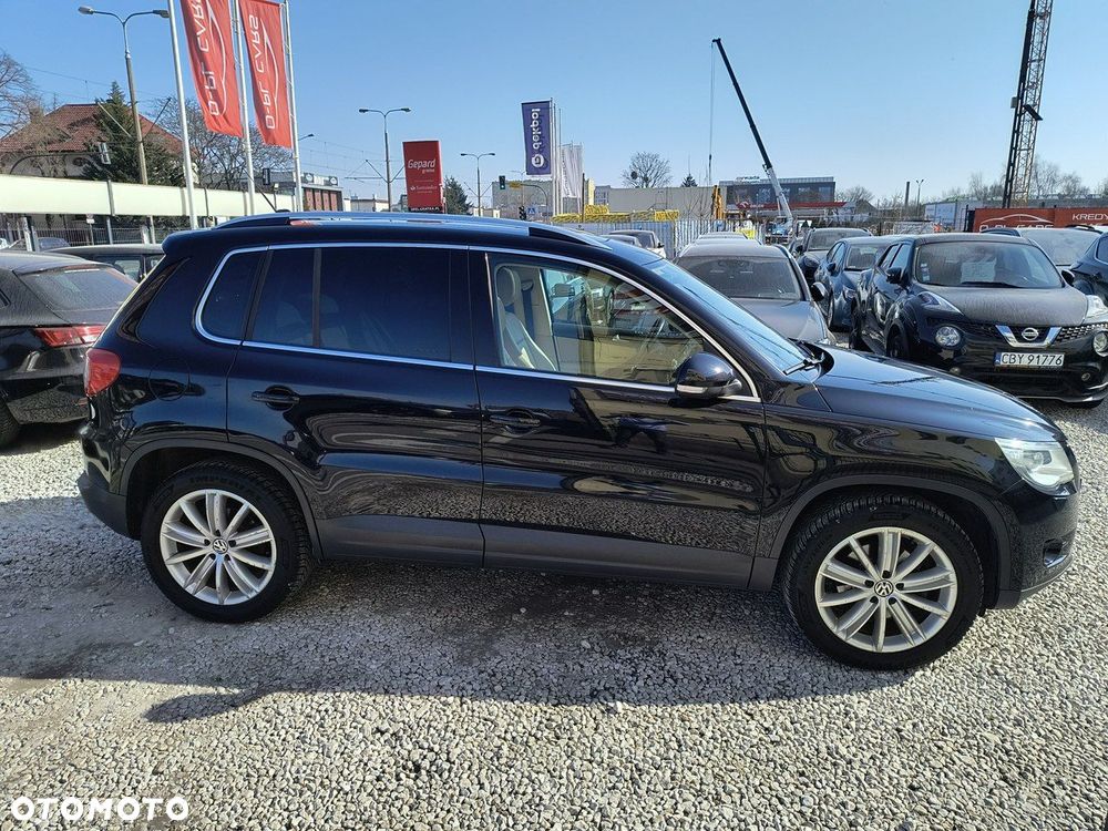 Volkswagen Tiguan 2.0 TDI DPF 4Motion BlueMotion Technology Exclusive - 6