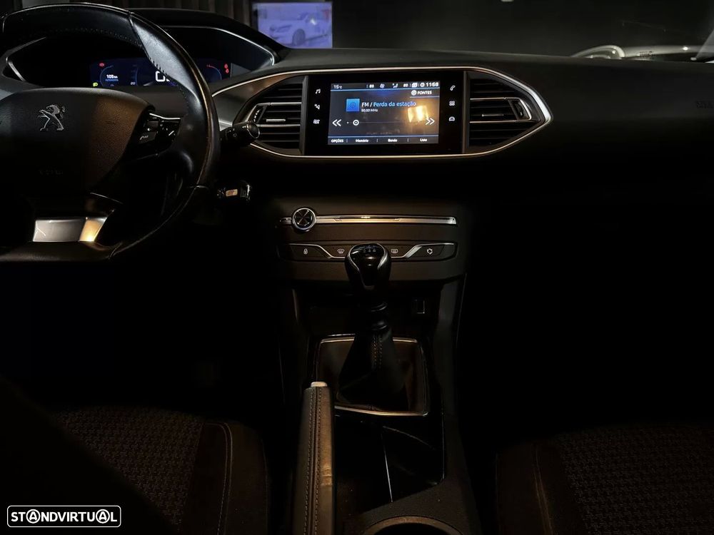 Peugeot 308 SW 1.5 BlueHDi Style - 18