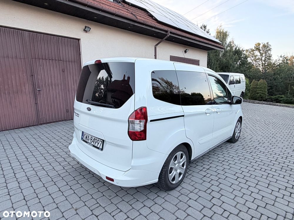 Ford Tourneo Courier 1.5 TDCi Trend - 8