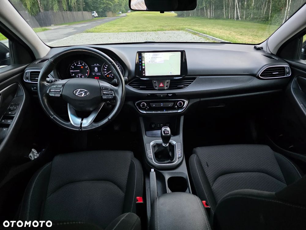 Hyundai i30 1.0 T-GDI Connect & Go - 10