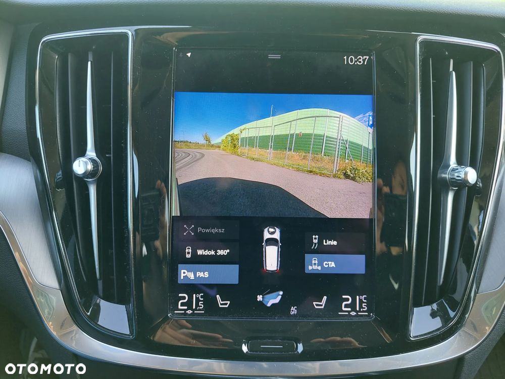Volvo V60 D4 Momentum Pro - 27