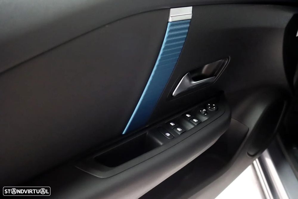 Citroën e-C4 50 kWh Shine - 17
