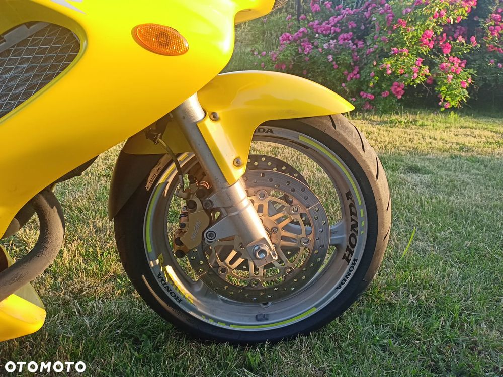 Honda VTR - 5