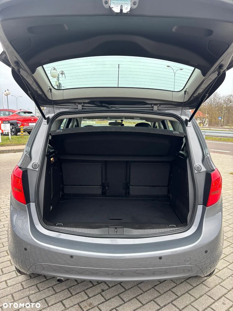 Opel Meriva - 9