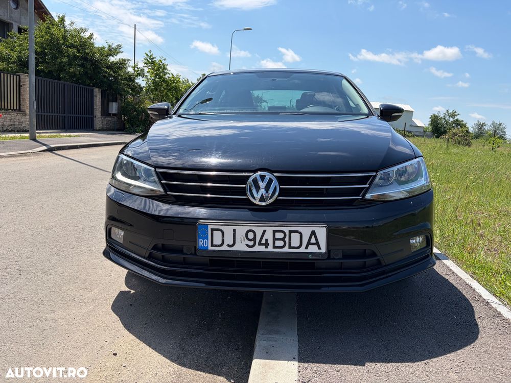 Volkswagen Jetta 1.2 TSI Trendline - 9