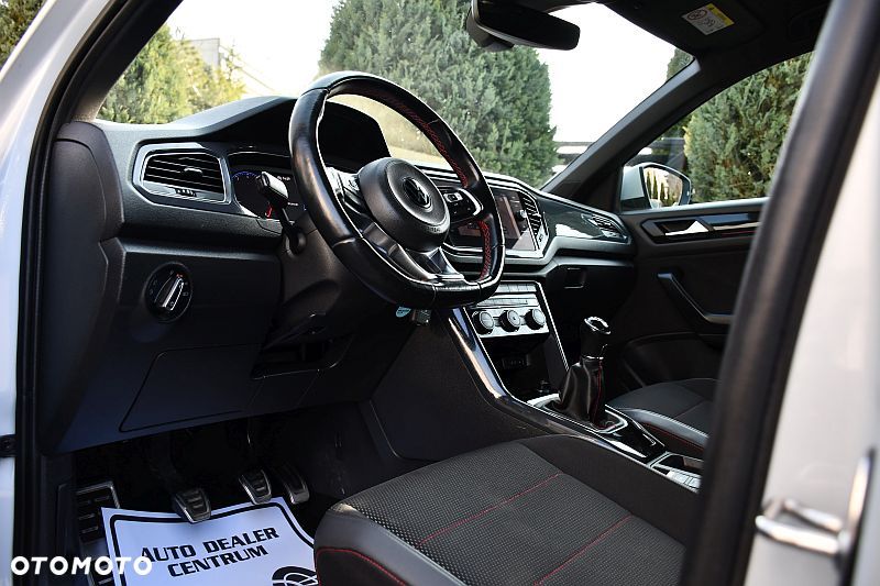 Volkswagen T-Roc 1.5 TSI OPF Style - 9