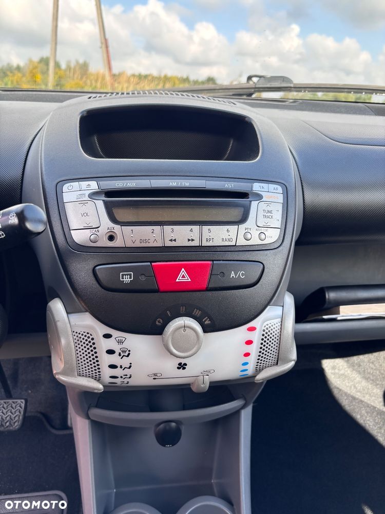 Toyota Aygo 1.0 VVT-i Chilli - 12