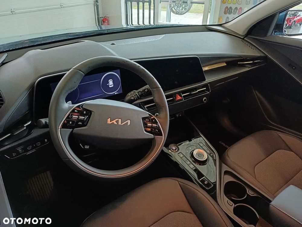 Kia Niro 1.6 GDI Hybrid L - 12