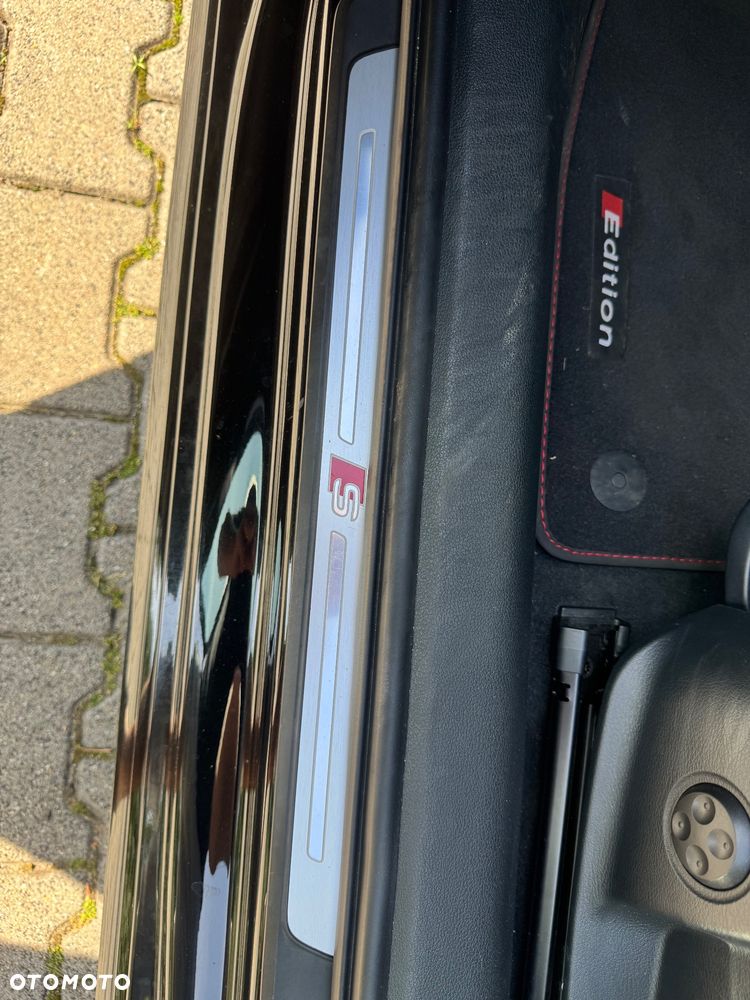 Audi A4 Avant - 22