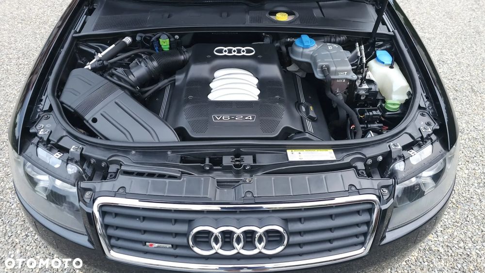 Audi A4 Cabrio 2.4 - 14