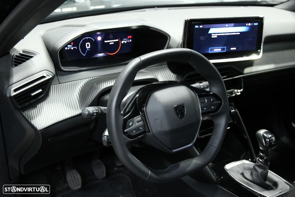 Peugeot 2008 1.2 PureTech Allure - 11