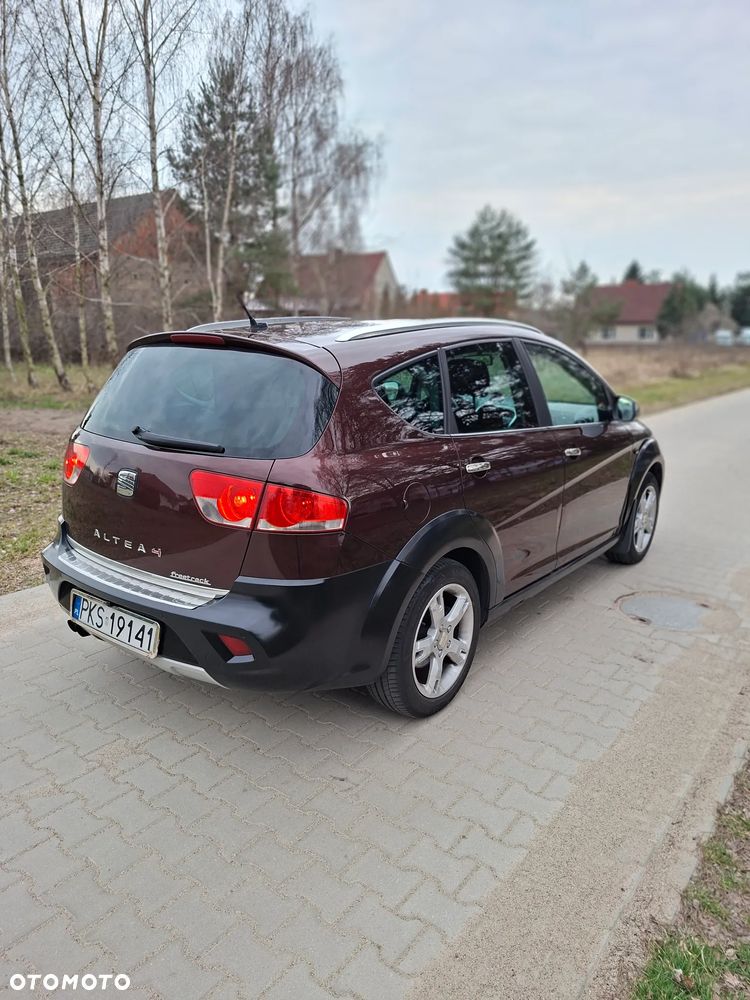 Seat Altea XL 2.0 TDI 4x4 Freetrack - 4