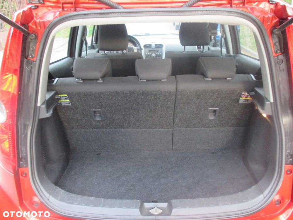 Suzuki Splash 1.0 Club - 12