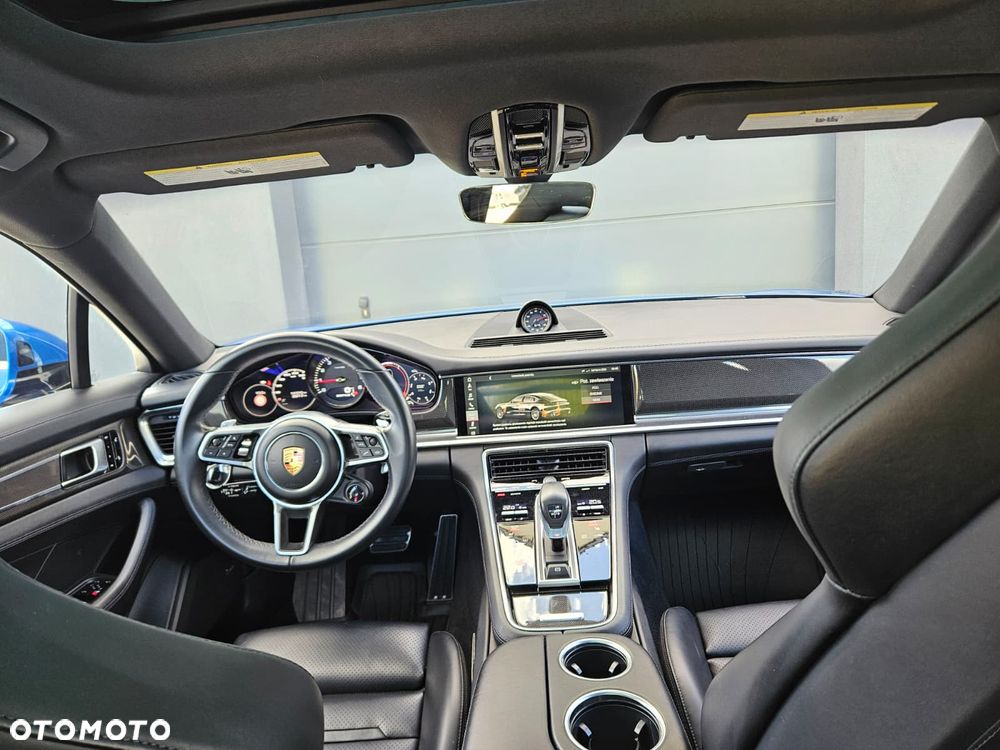 Porsche Panamera 4S - 13