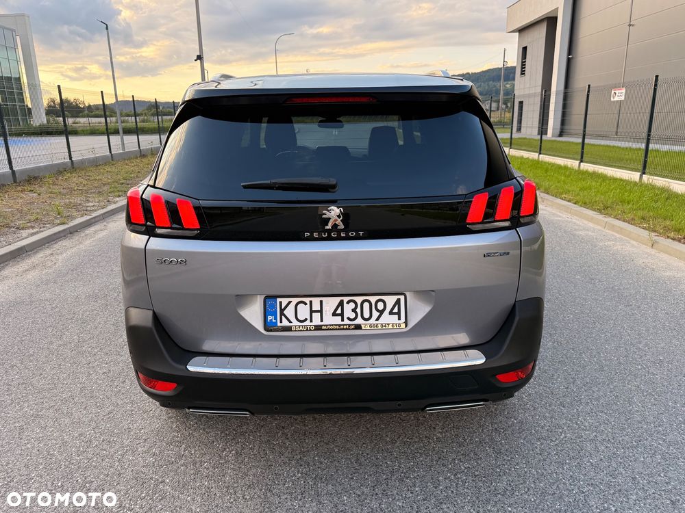 Peugeot 5008 - 15