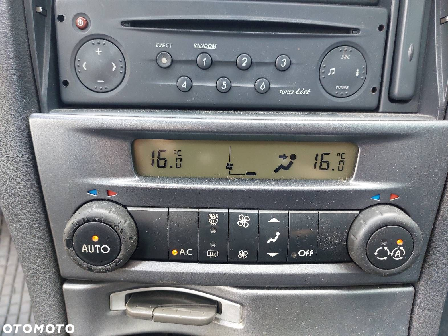 RADIO ODTWARZACZ + PANEL NAWIEWU + RAMKA RENAULT LAGUNA II - 4