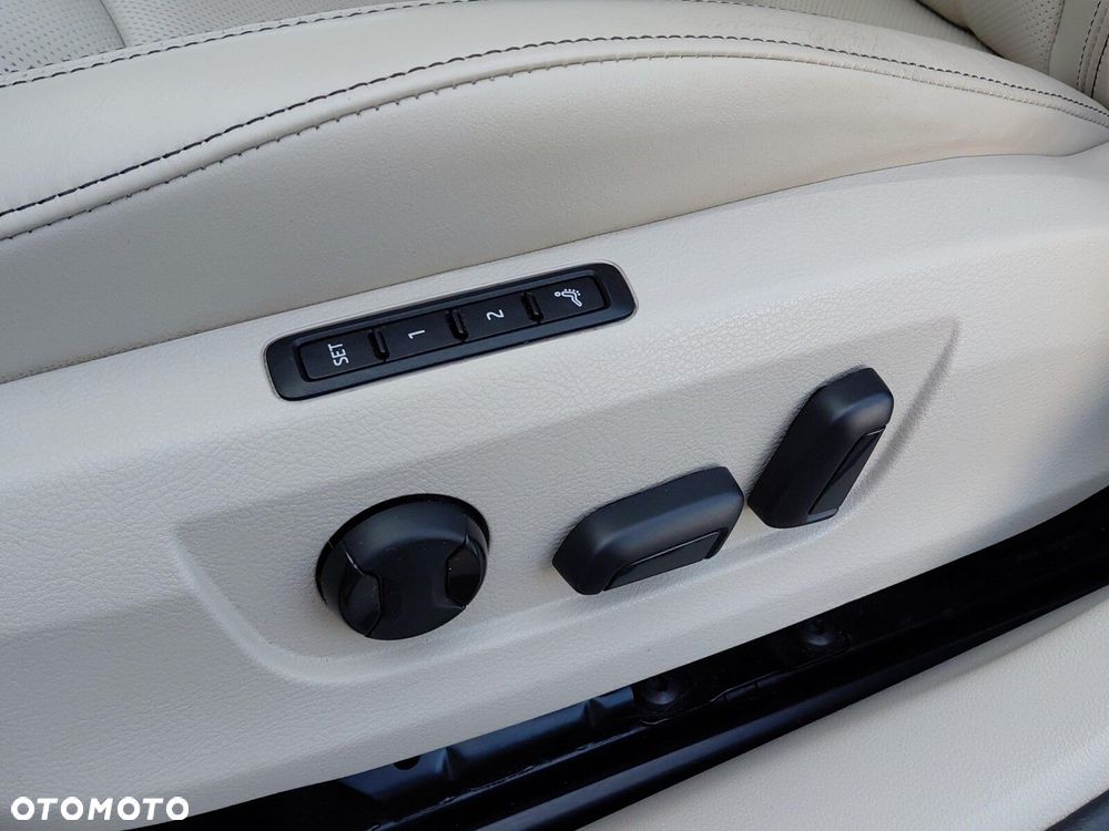 Skoda Superb 2.0 TSI L&K DSG - 21